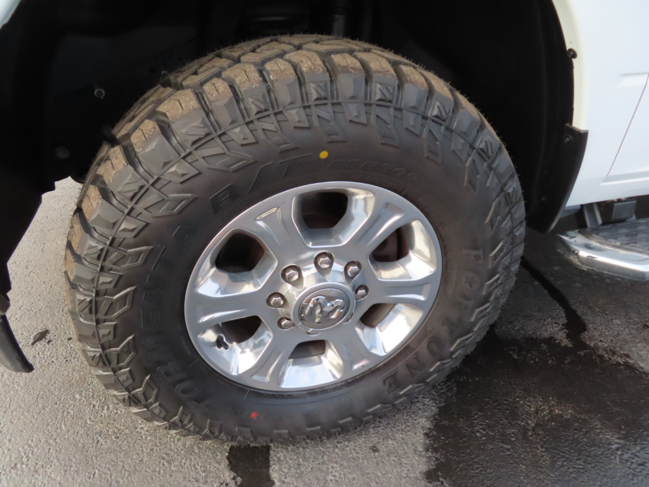 RAM 2500 Big Horn 4x4 Crew Cab 8' Box 2024