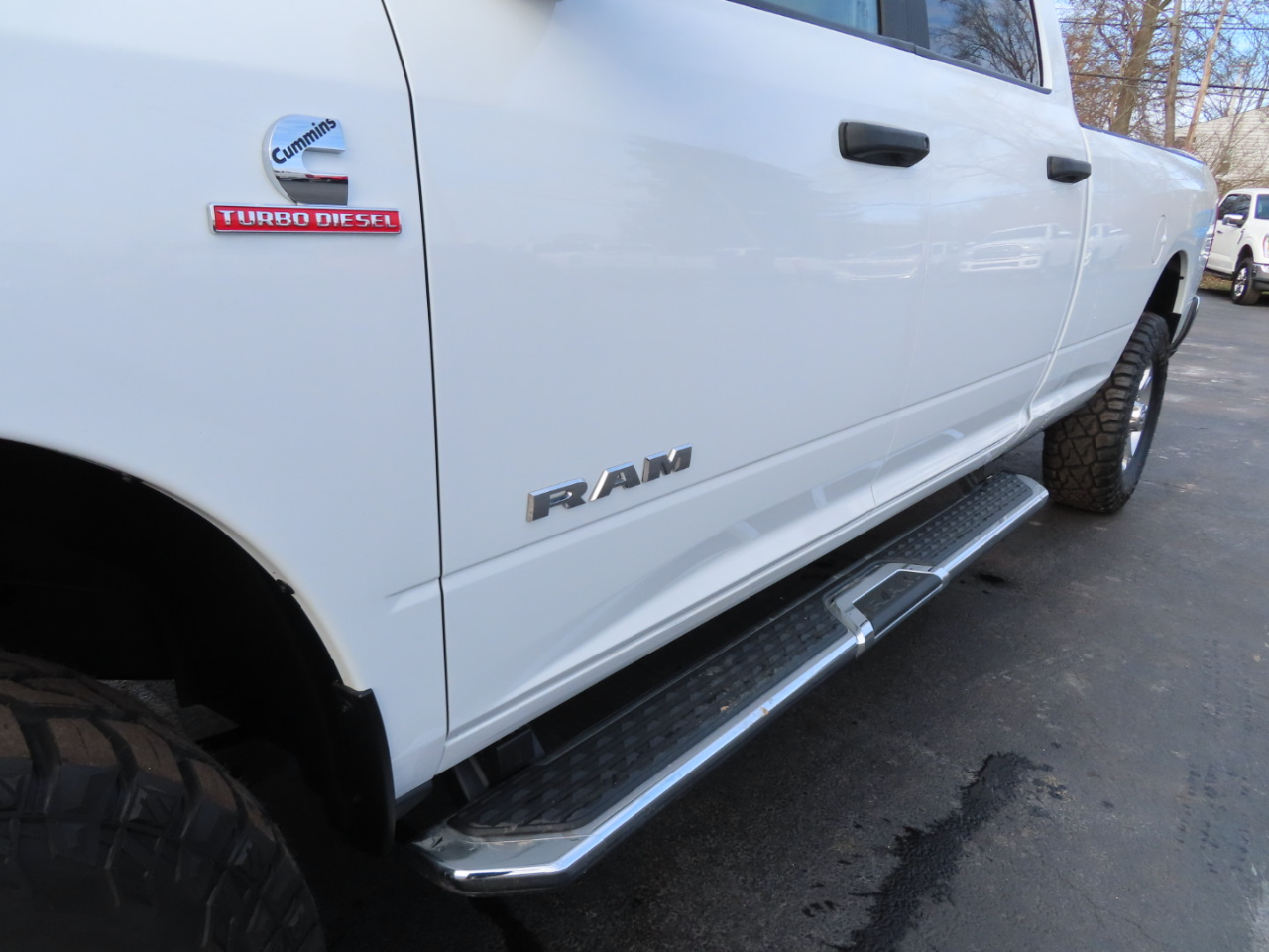RAM 2500 Big Horn 4x4 Crew Cab 8' Box 2024