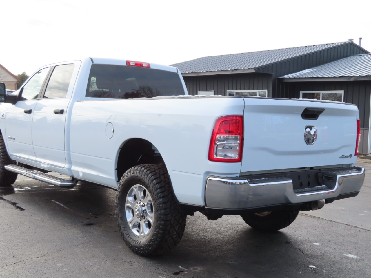 RAM 2500 Big Horn 4x4 Crew Cab 8' Box 2024