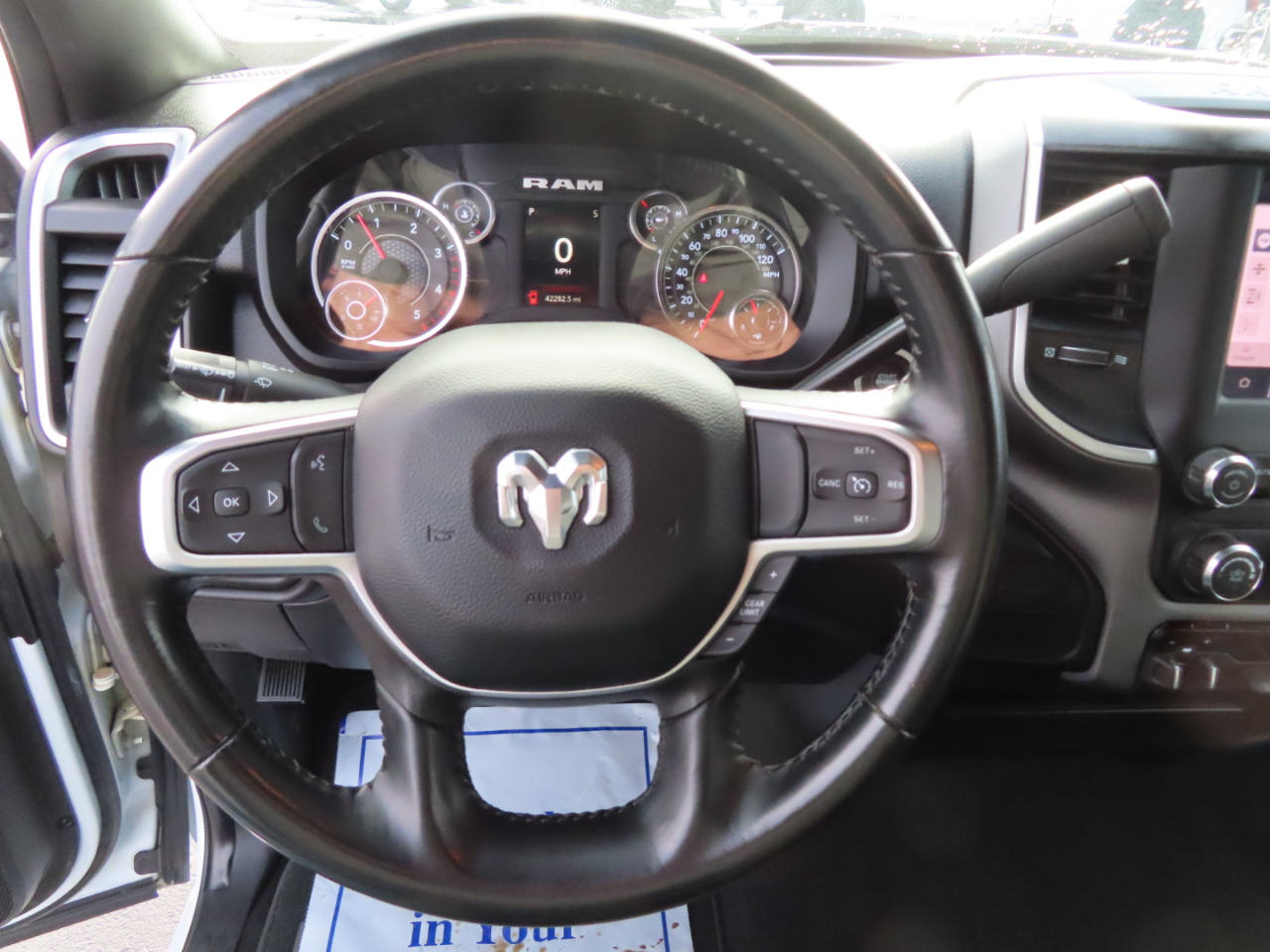 RAM 2500 Big Horn 4x4 Crew Cab 8' Box 2024