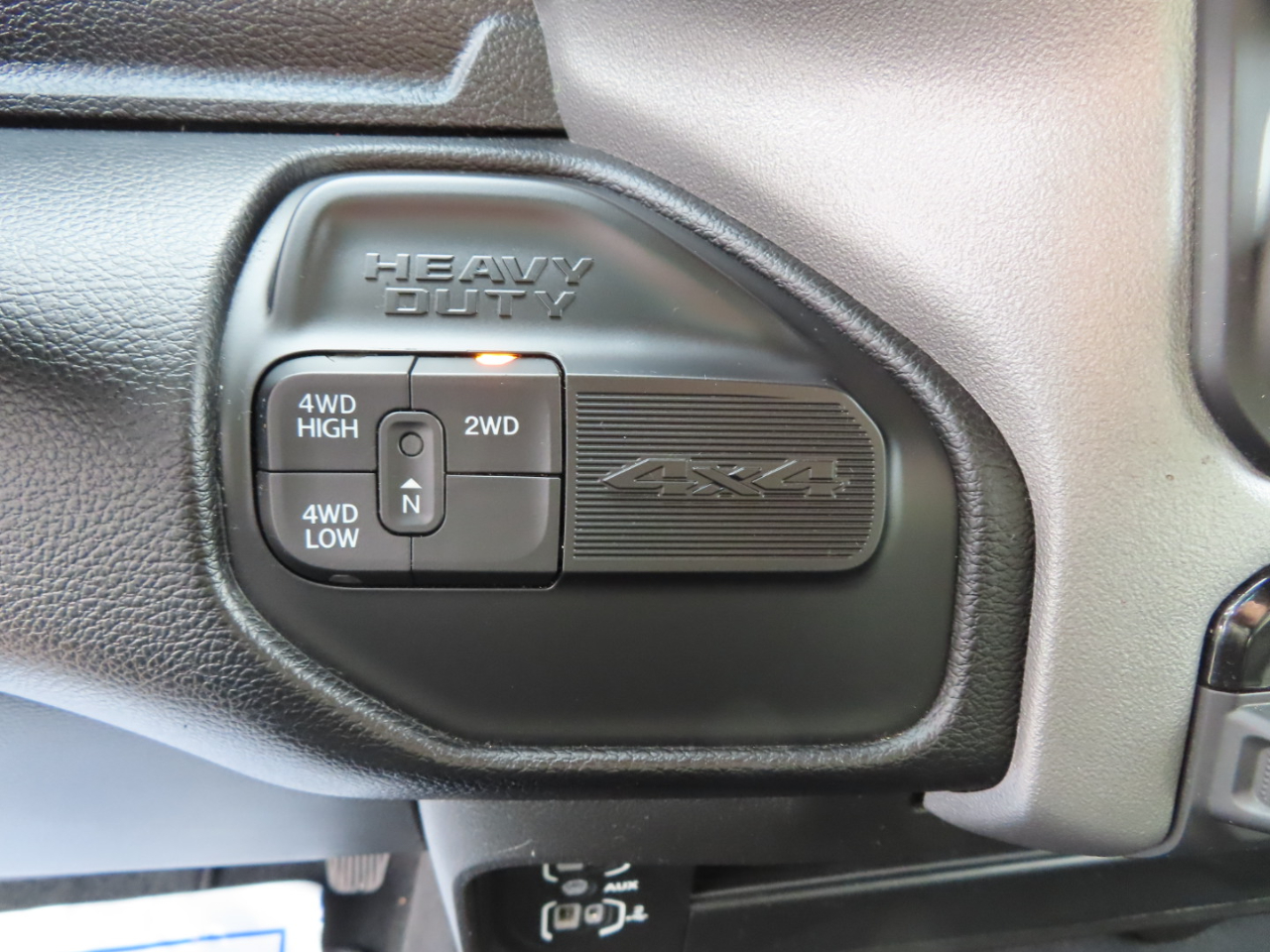 RAM 2500 Big Horn 4x4 Crew Cab 8' Box 2024