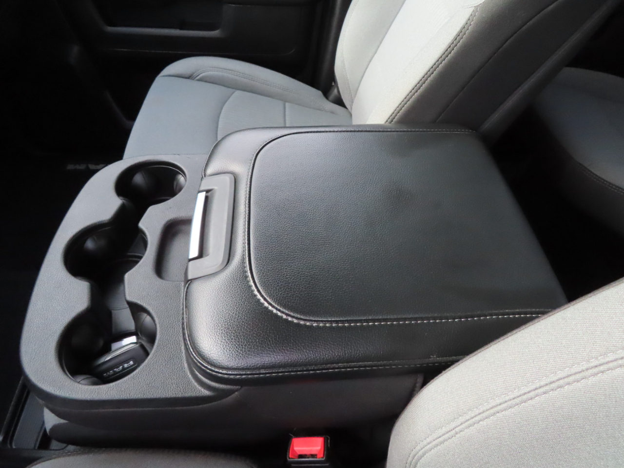 RAM 2500 Big Horn 4x4 Crew Cab 8' Box 2024