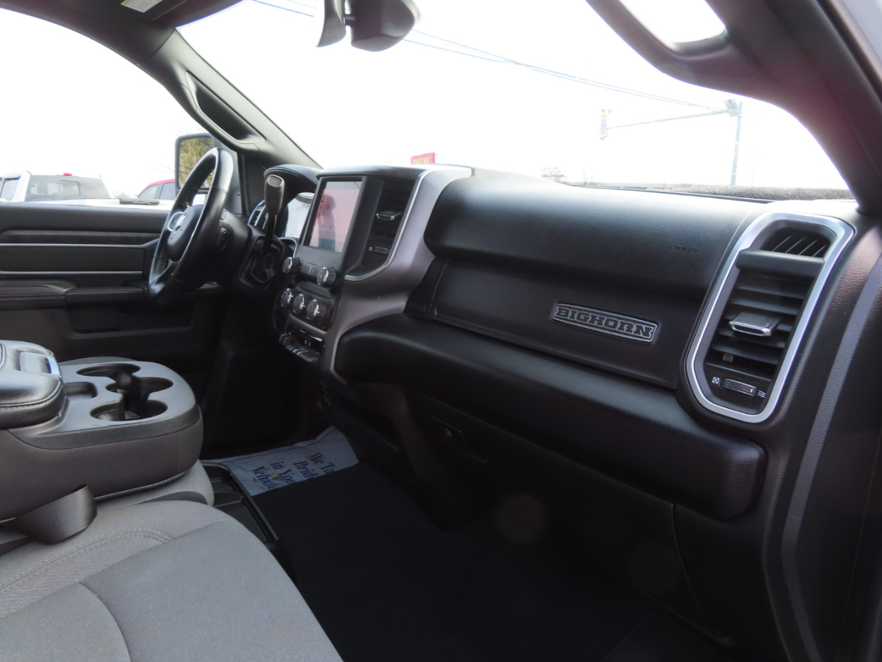 RAM 2500 Big Horn 4x4 Crew Cab 8' Box 2024