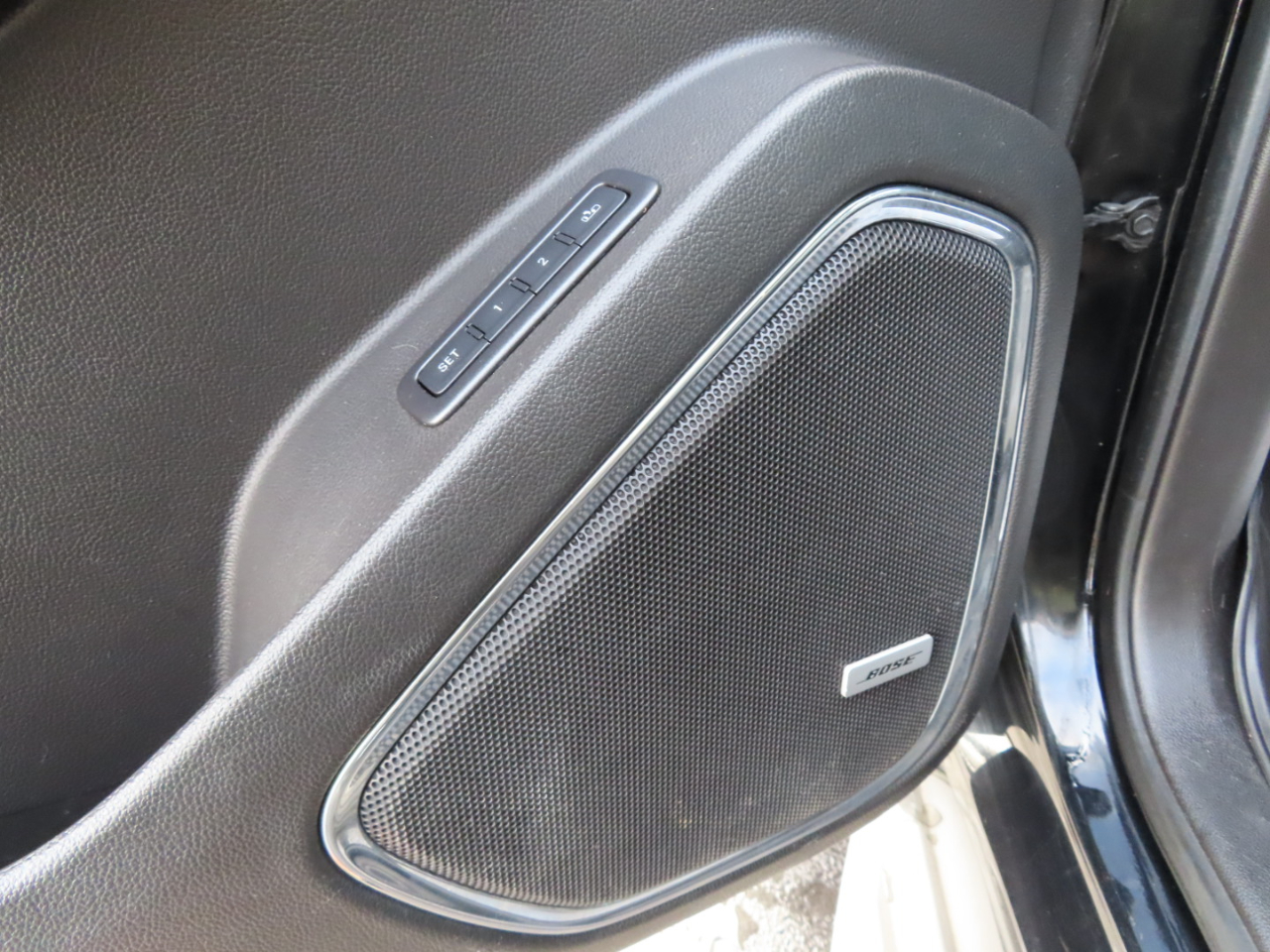 Chevrolet Tahoe 4WD 4dr LT 2015