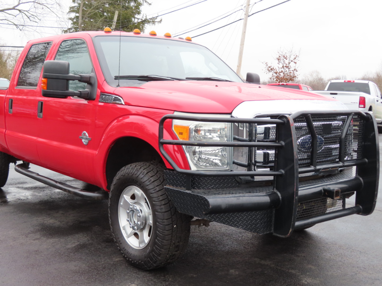 Ford Super Duty F-350 SRW 4WD Crew Cab 156" Lariat 2015