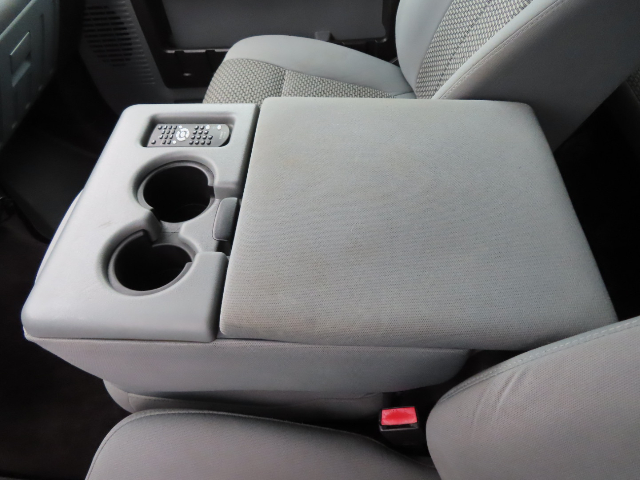 Ford Super Duty F-350 SRW 4WD Crew Cab 156" Lariat 2015