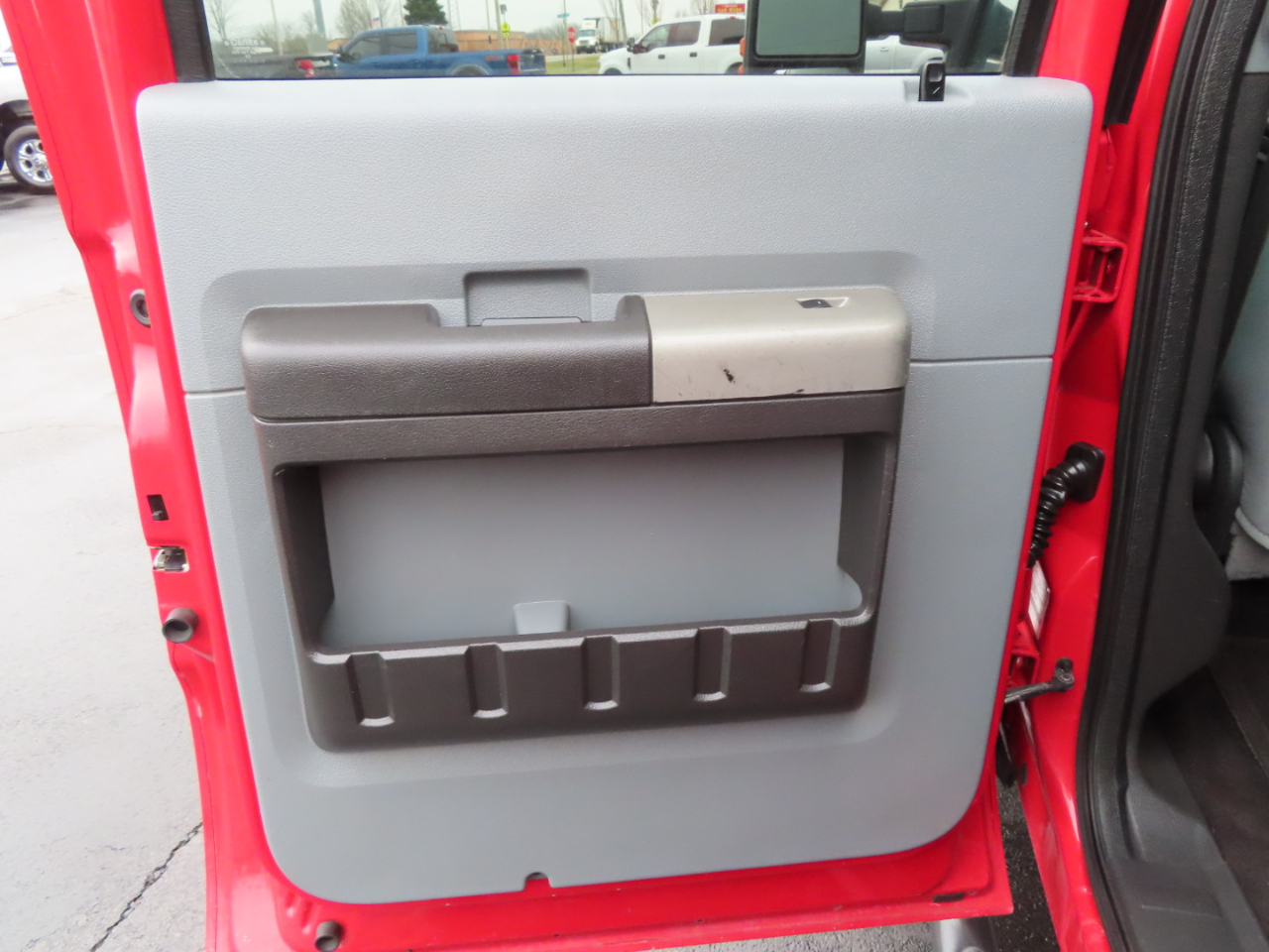 Ford Super Duty F-350 SRW 4WD Crew Cab 156" Lariat 2015