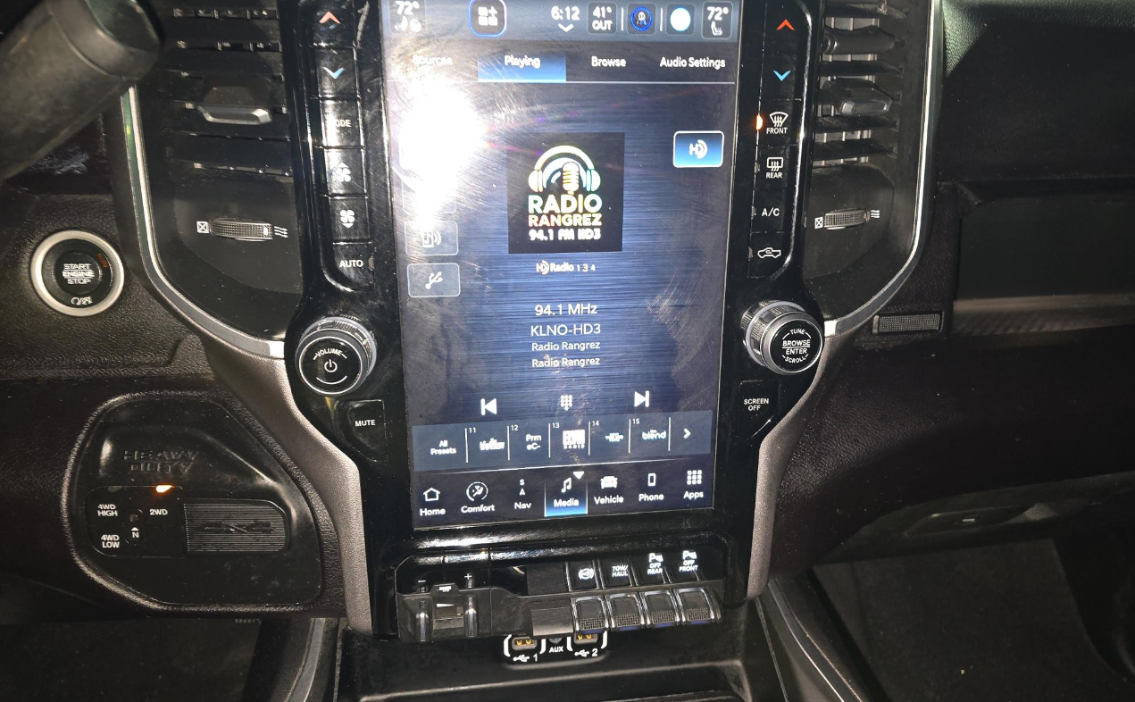 RAM 3500 Big Horn 4x4 Crew Cab 8' Box 2024