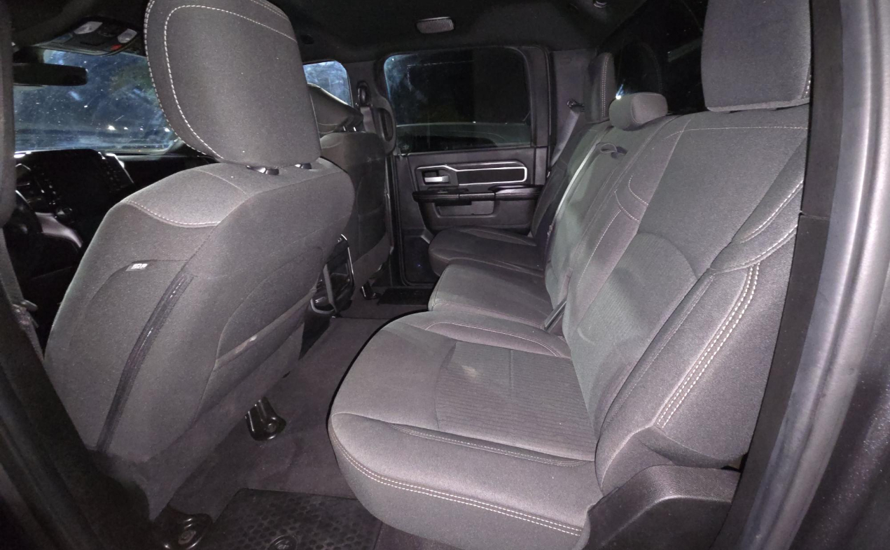 RAM 3500 Big Horn 4x4 Crew Cab 8' Box 2024