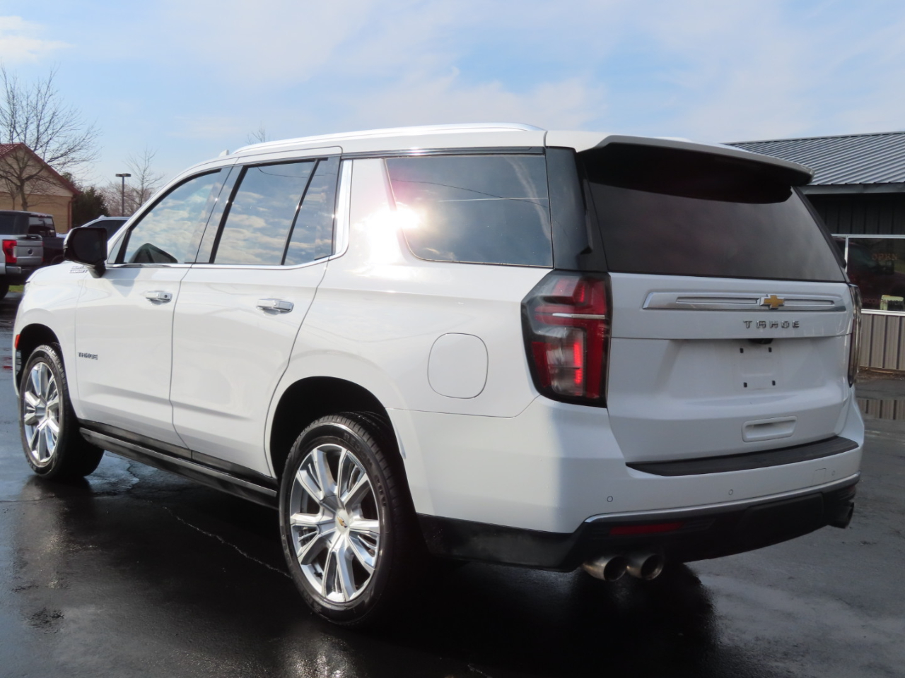Chevrolet Tahoe 4WD 4dr High Country 2021