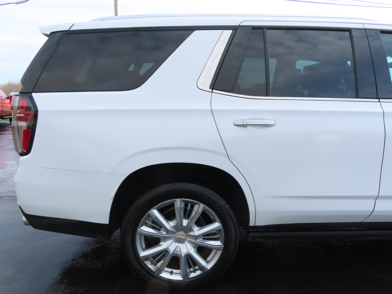 Chevrolet Tahoe 4WD 4dr High Country 2021