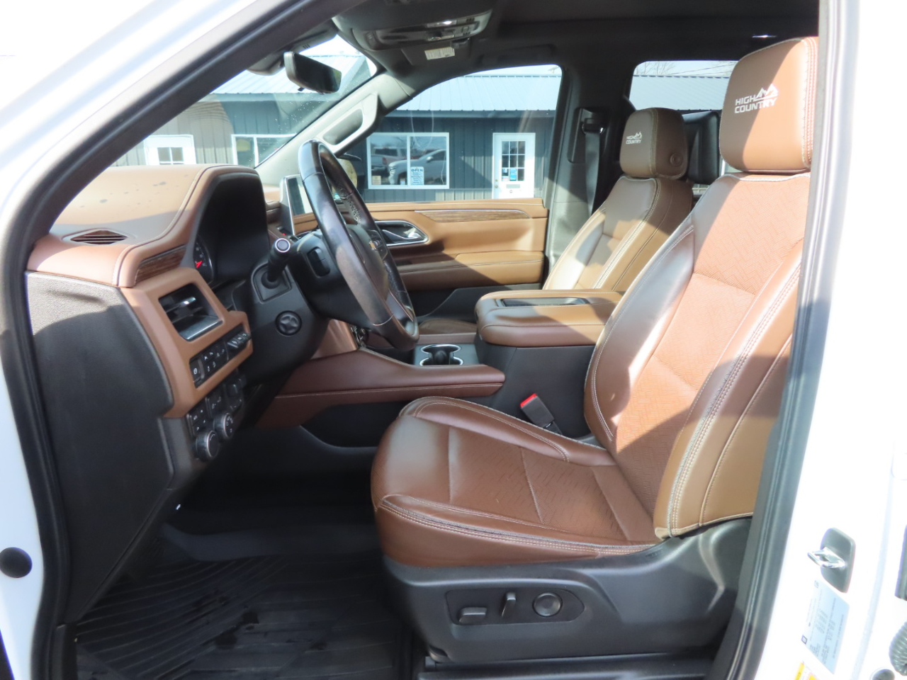 Chevrolet Tahoe 4WD 4dr High Country 2021