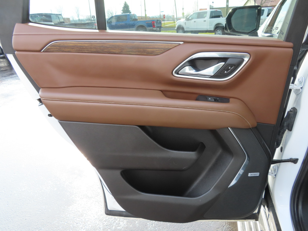 Chevrolet Tahoe 4WD 4dr High Country 2021