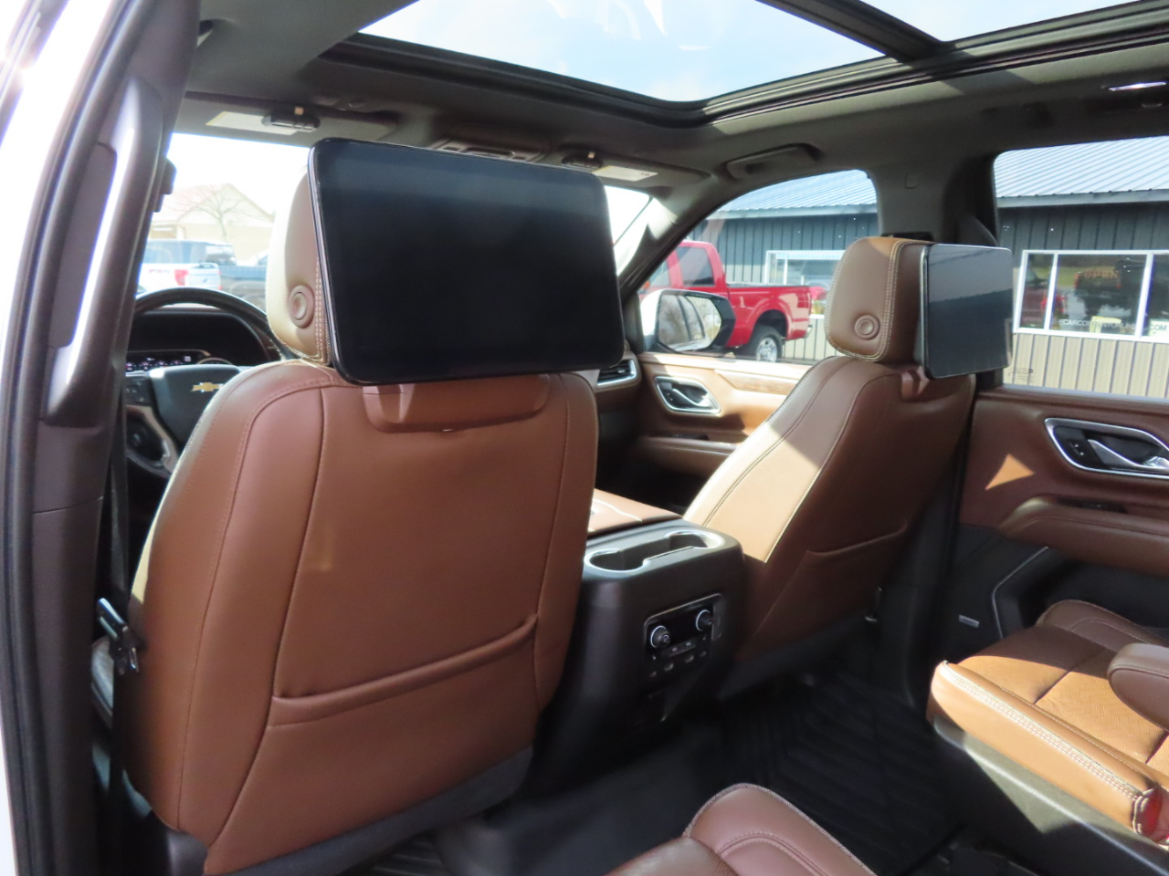 Chevrolet Tahoe 4WD 4dr High Country 2021