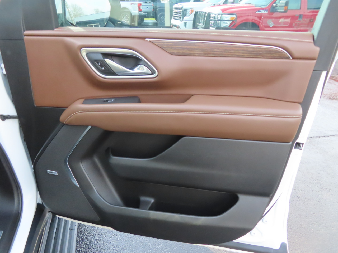 Chevrolet Tahoe 4WD 4dr High Country 2021