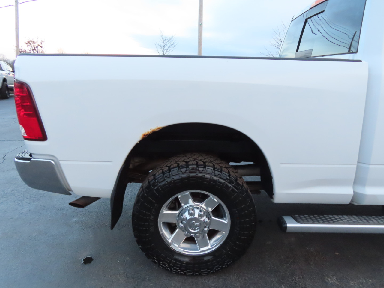 RAM 2500 4WD Mega Cab 160.5" Big Horn 2013