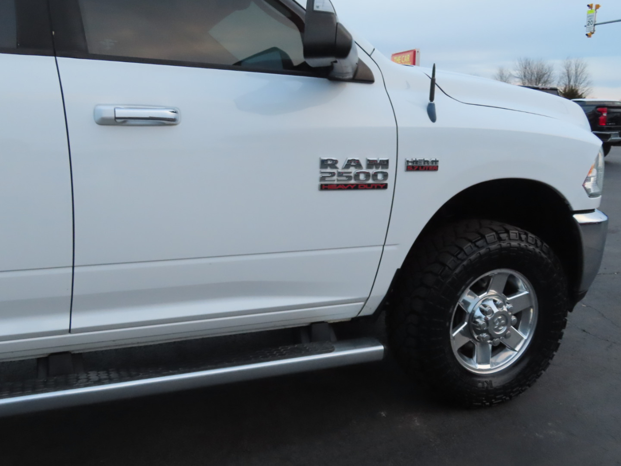 RAM 2500 4WD Mega Cab 160.5" Big Horn 2013