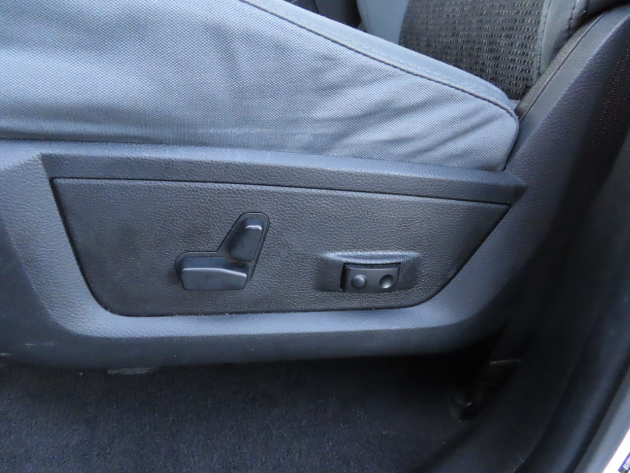 RAM 2500 4WD Mega Cab 160.5" Big Horn 2013