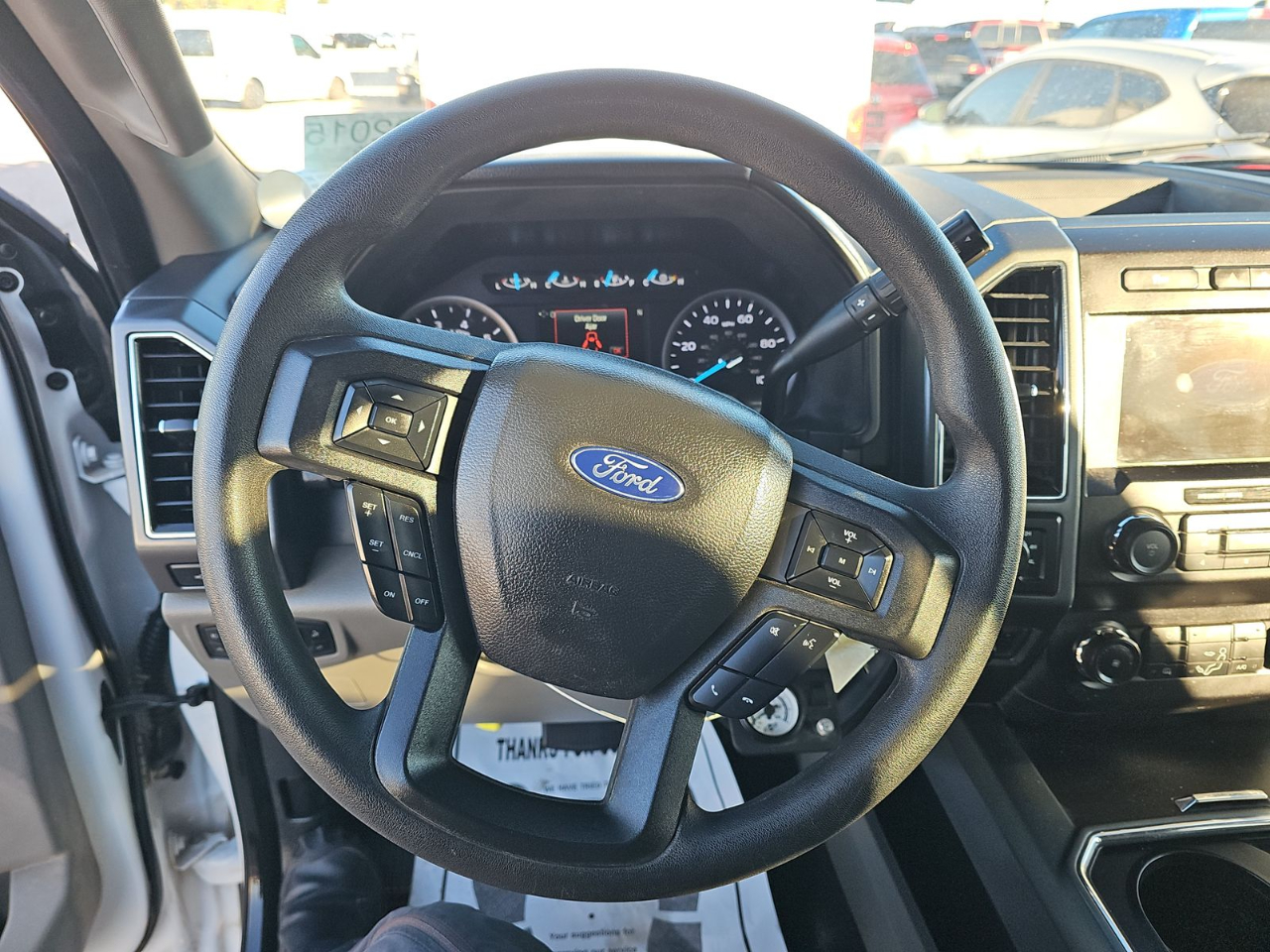 Ford Super Duty F-250 SRW XLT 4WD SuperCab 8' Box 2022