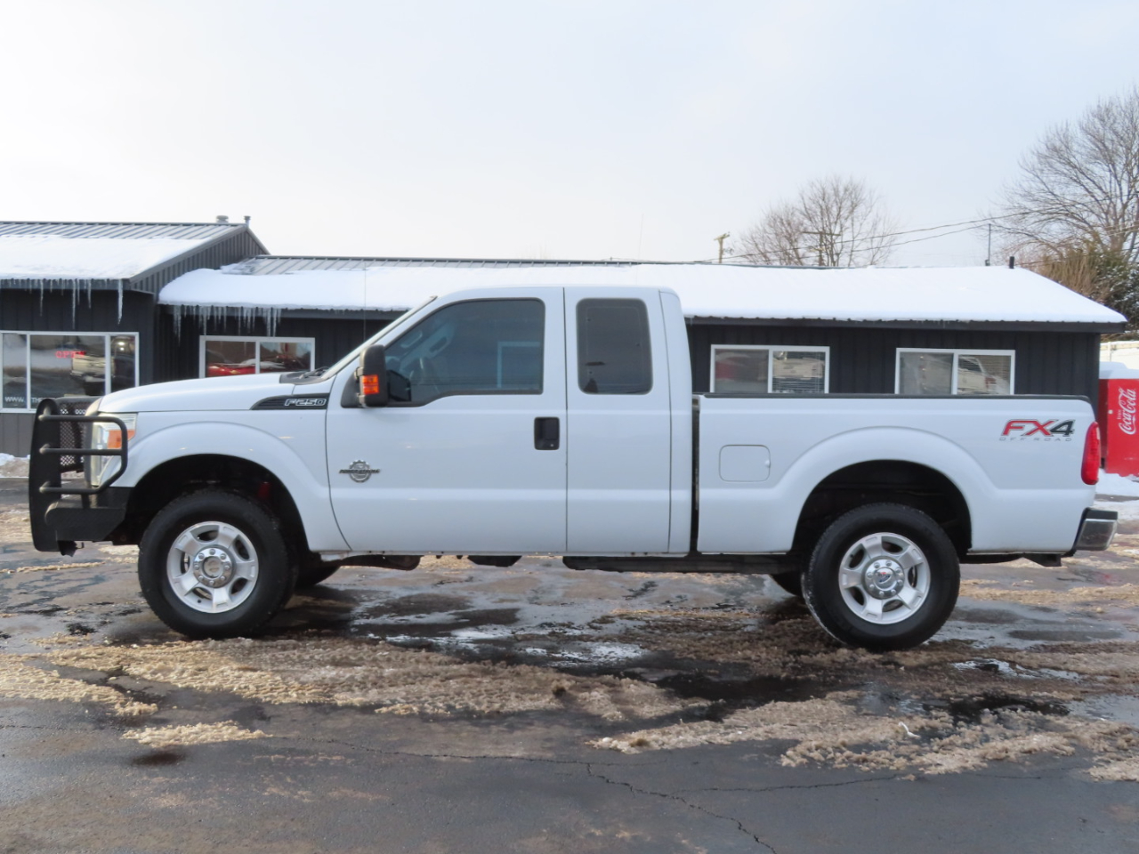 Ford Super Duty F-250 SRW 4WD SuperCab 158" XL 2015