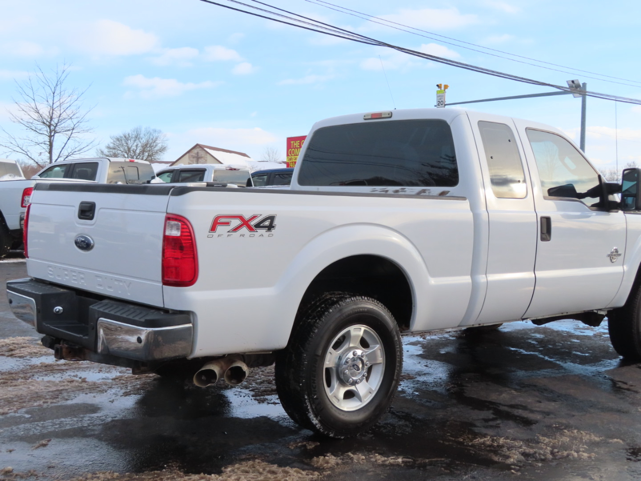 Ford Super Duty F-250 SRW 4WD SuperCab 158" XL 2015