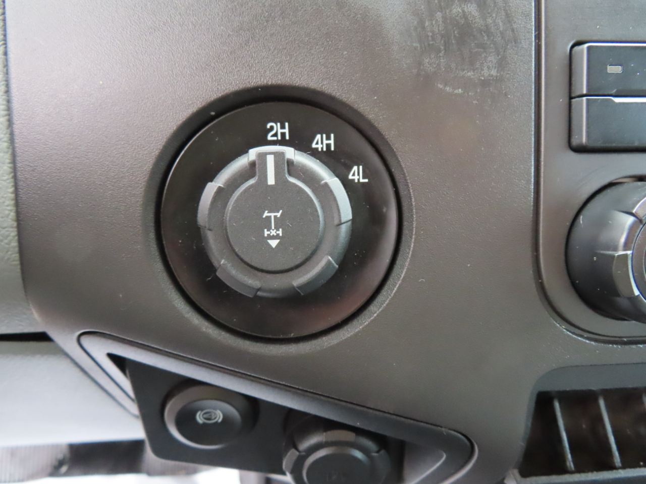 Ford Super Duty F-250 SRW 4WD SuperCab 158" XL 2015