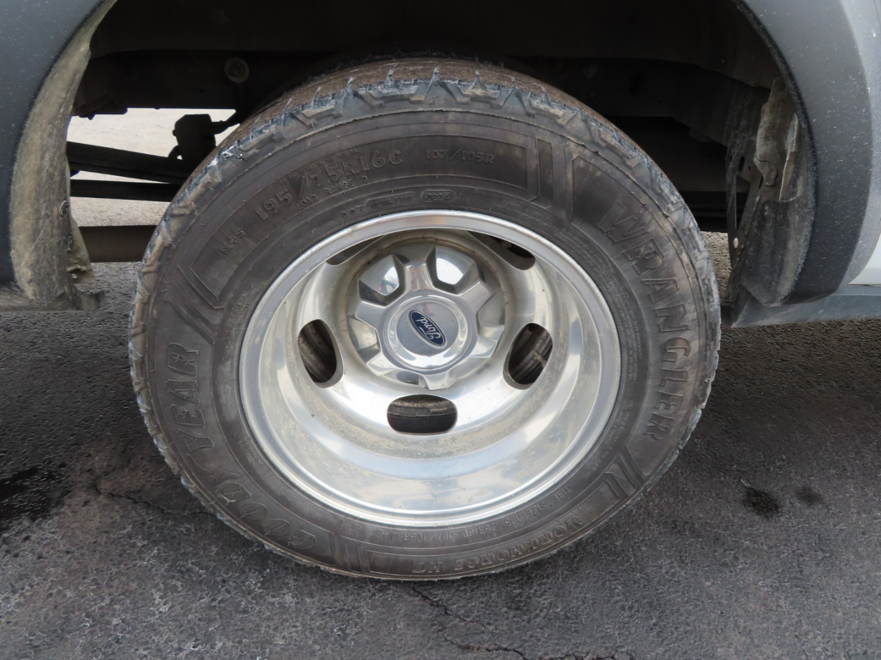 Ford Transit Passenger Wagon T-350 HD 148" EL High Roof XLT DRW RWD 2020