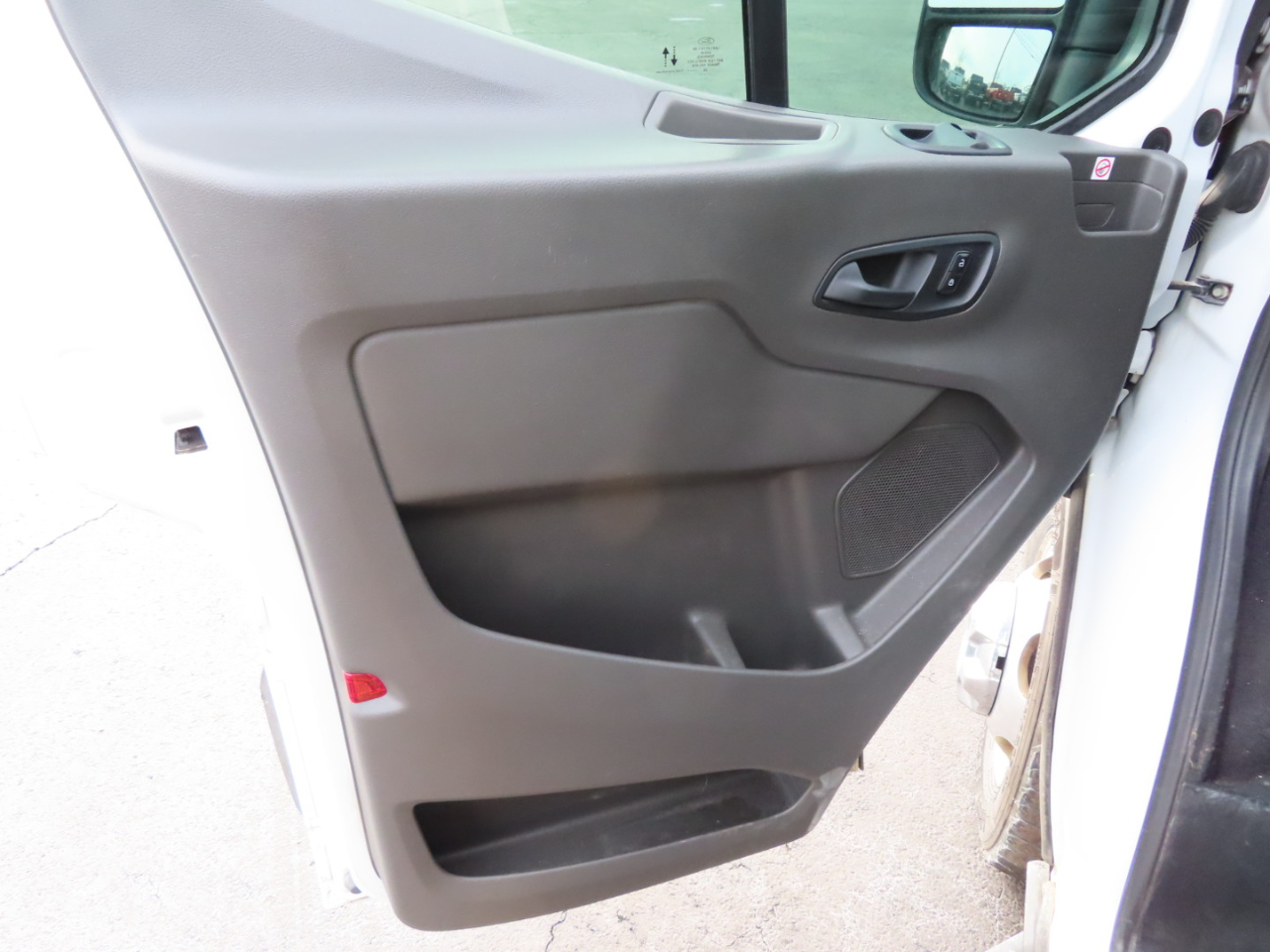 Ford Transit Passenger Wagon T-350 HD 148" EL High Roof XLT DRW RWD 2020