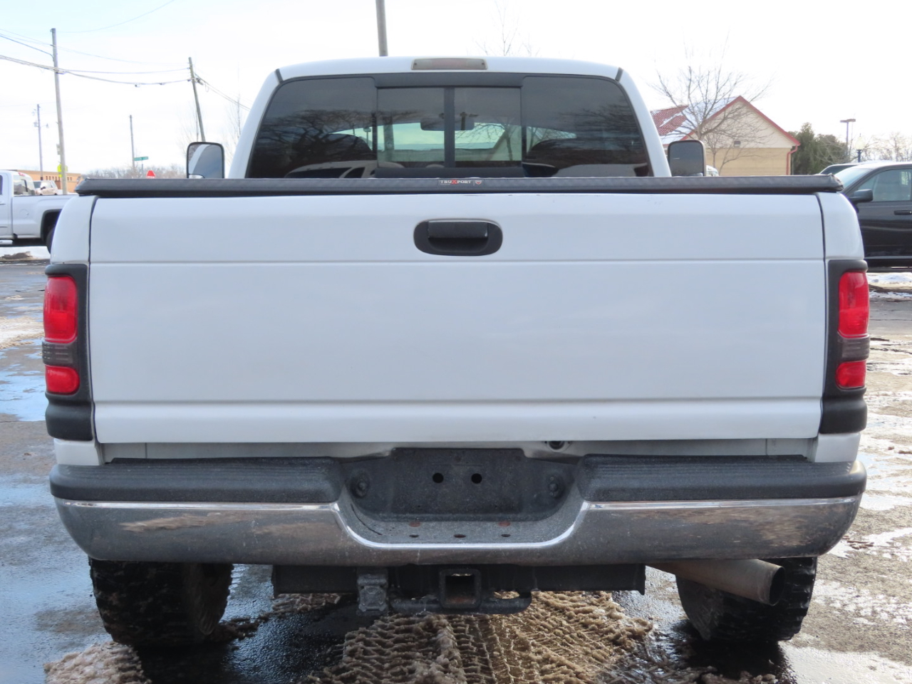 Dodge Ram 2500 4dr Quad Cab 139" WB HD 4WD 1999