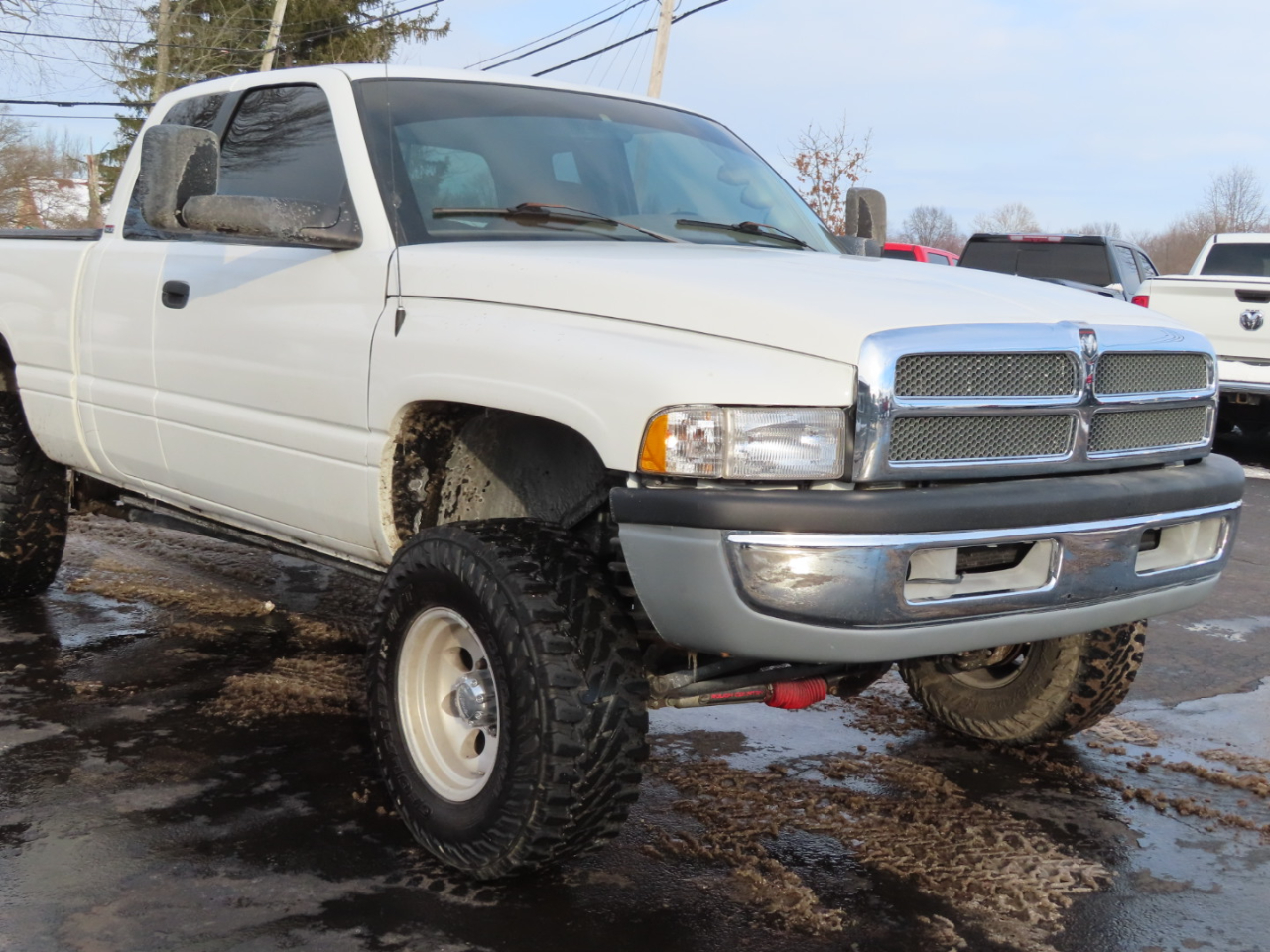 Dodge Ram 2500 4dr Quad Cab 139" WB HD 4WD 1999
