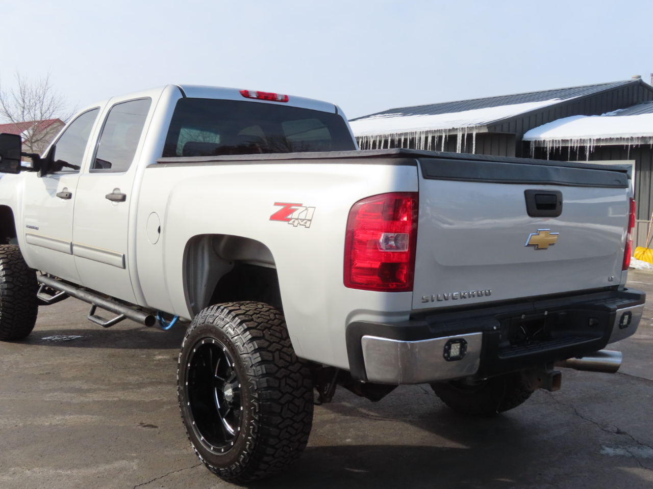 Chevrolet Silverado 2500HD 4WD Crew Cab 153" LT 2010