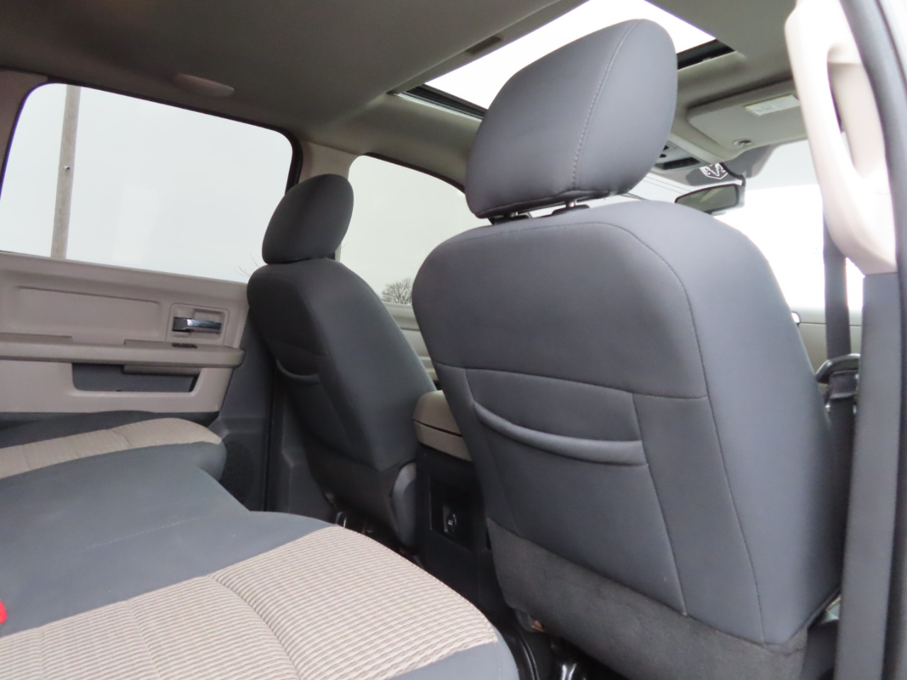 RAM 2500 4WD Crew Cab 149" Big Horn 2012