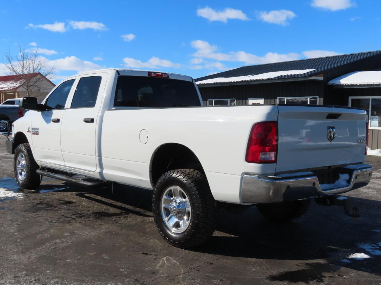 RAM 2500 Tradesman 4x4 Crew Cab 8' Box 2018