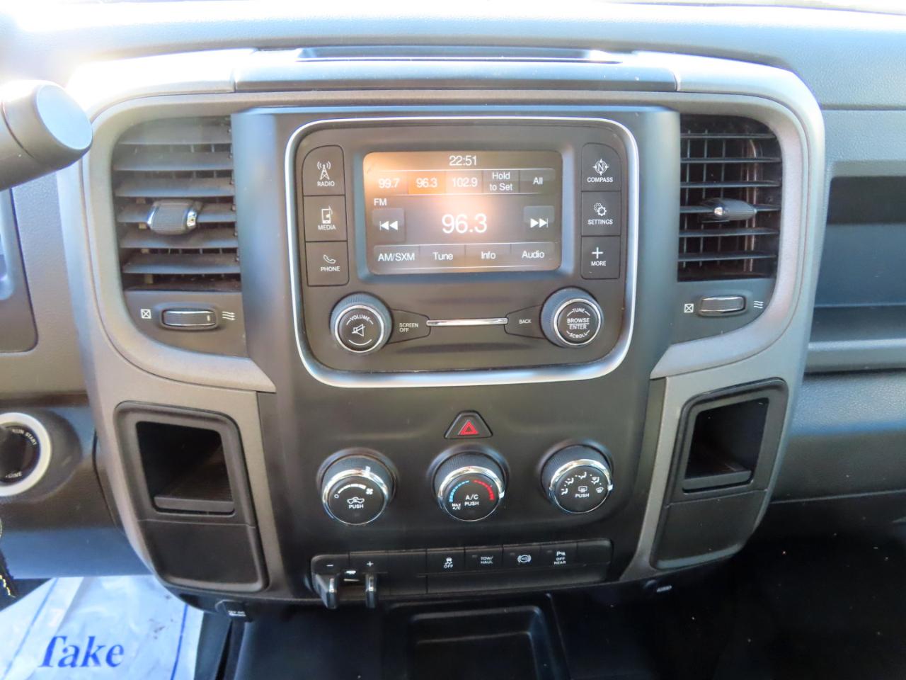 RAM 2500 Tradesman 4x4 Crew Cab 8' Box 2018