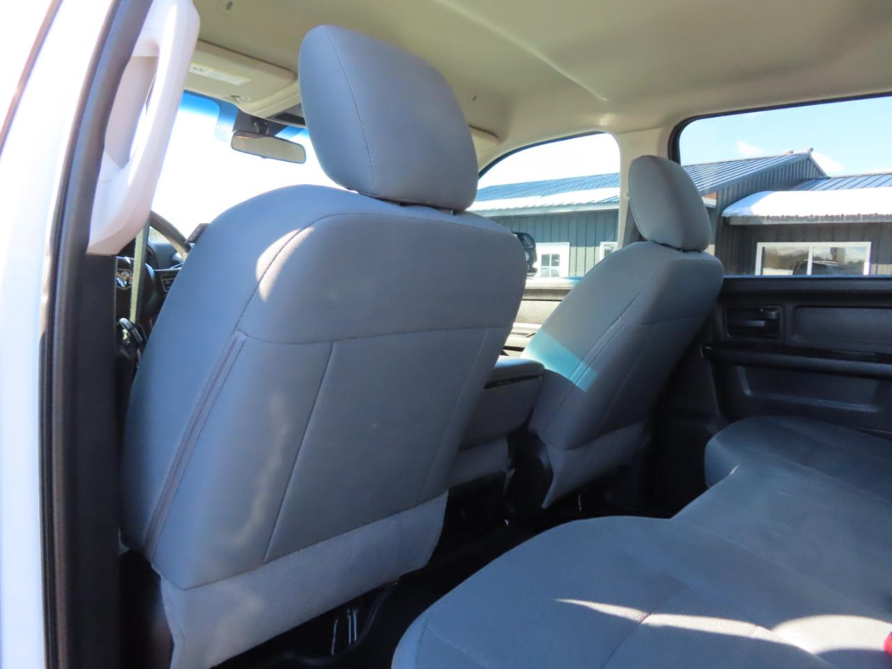 RAM 2500 Tradesman 4x4 Crew Cab 8' Box 2018