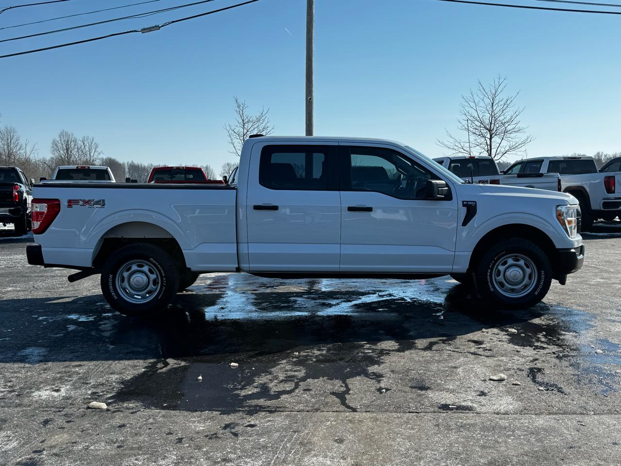 Ford F-150 XL 4WD SuperCrew 6.5' Box 2022