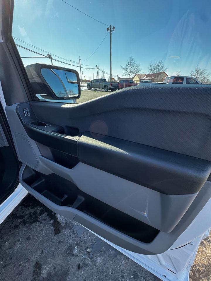 Ford F-150 XL 4WD SuperCrew 6.5' Box 2022