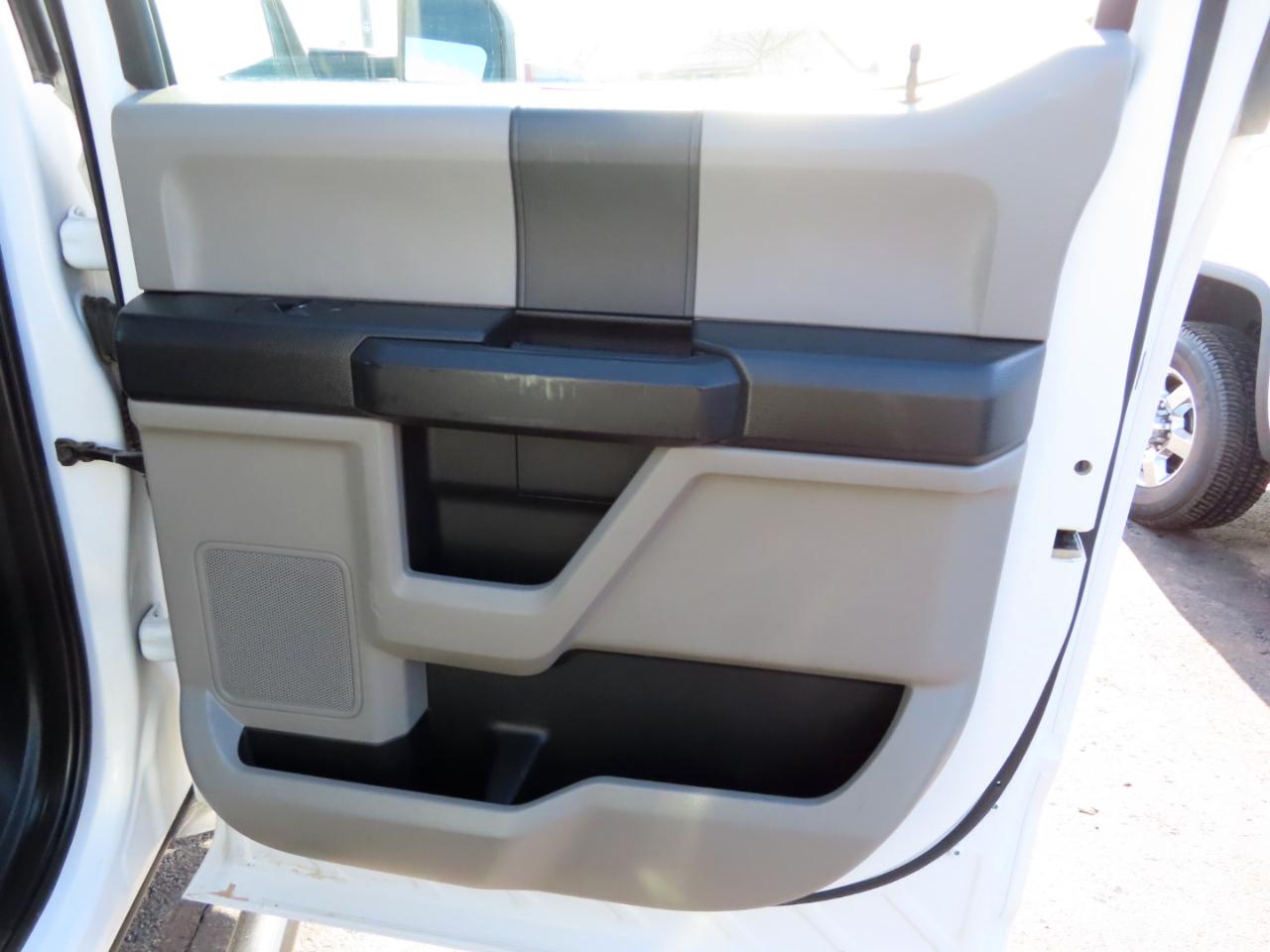 Ford Super Duty F-250 SRW XL 4WD Crew Cab 8' Box 2019