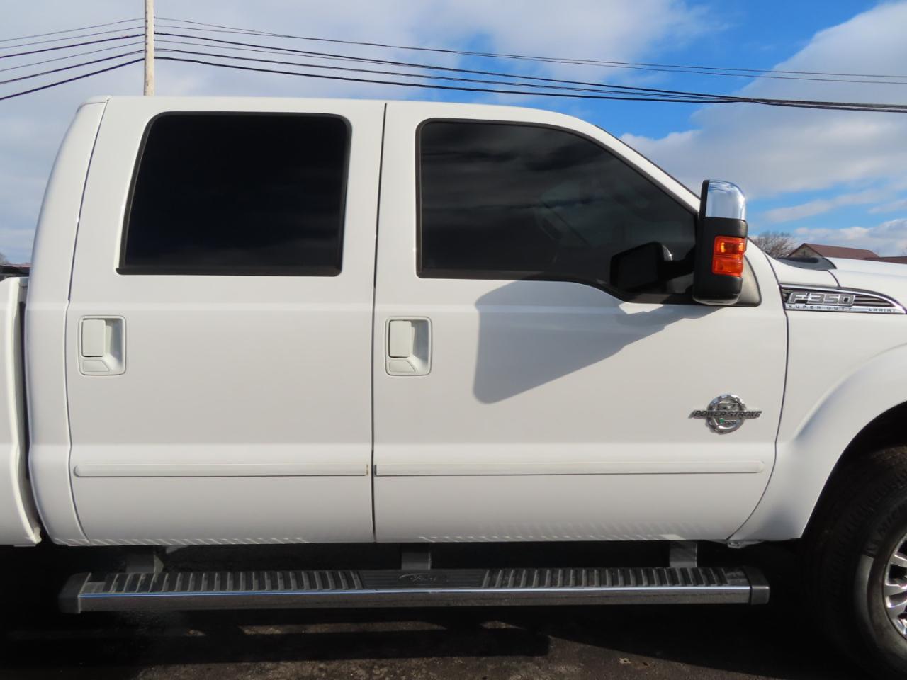Ford Super Duty F-350 SRW 4WD Crew Cab 156" Lariat 2016