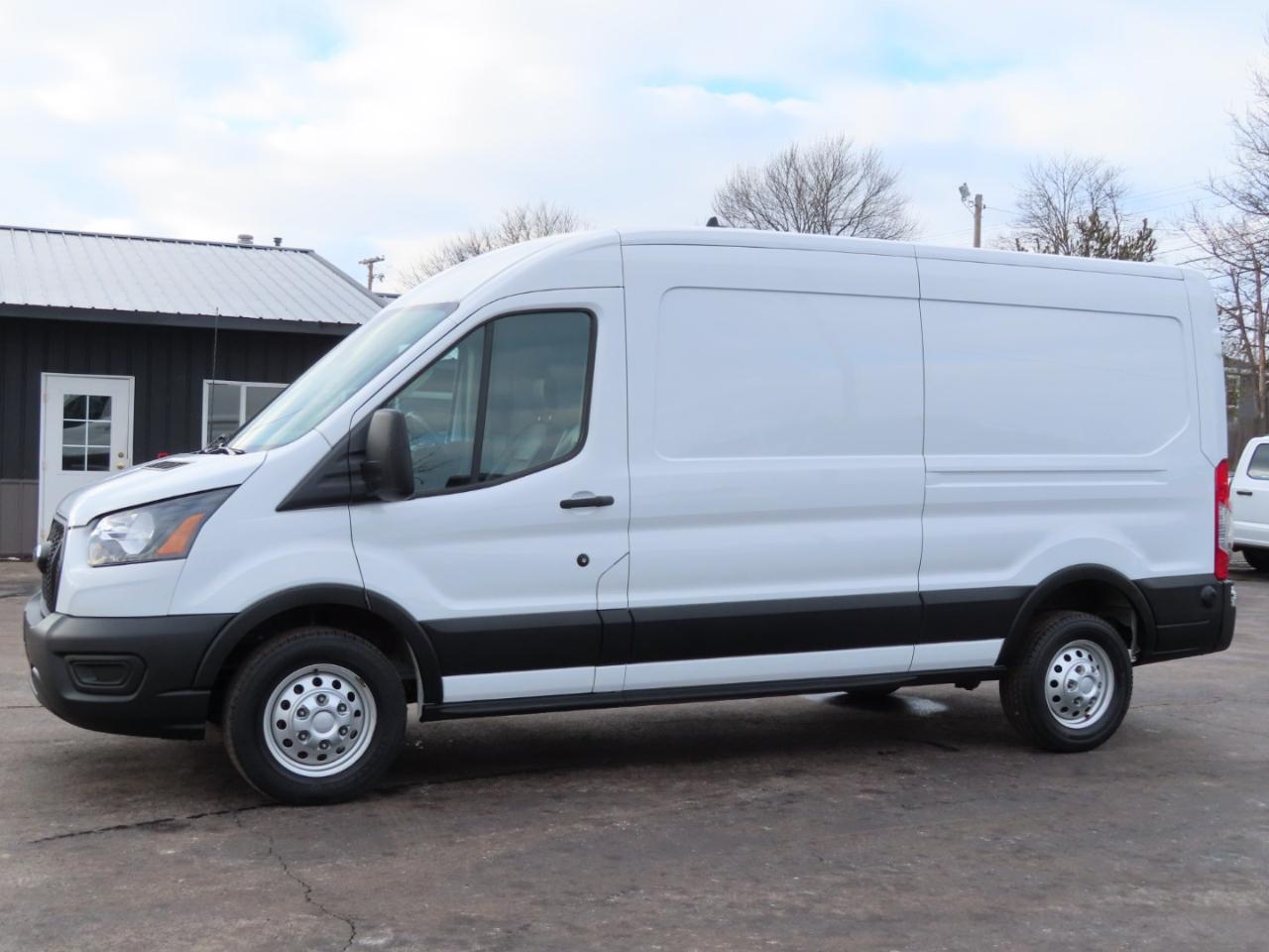 Ford Transit Cargo Van T-250 148" Med Rf 9070 GVWR AWD 2024