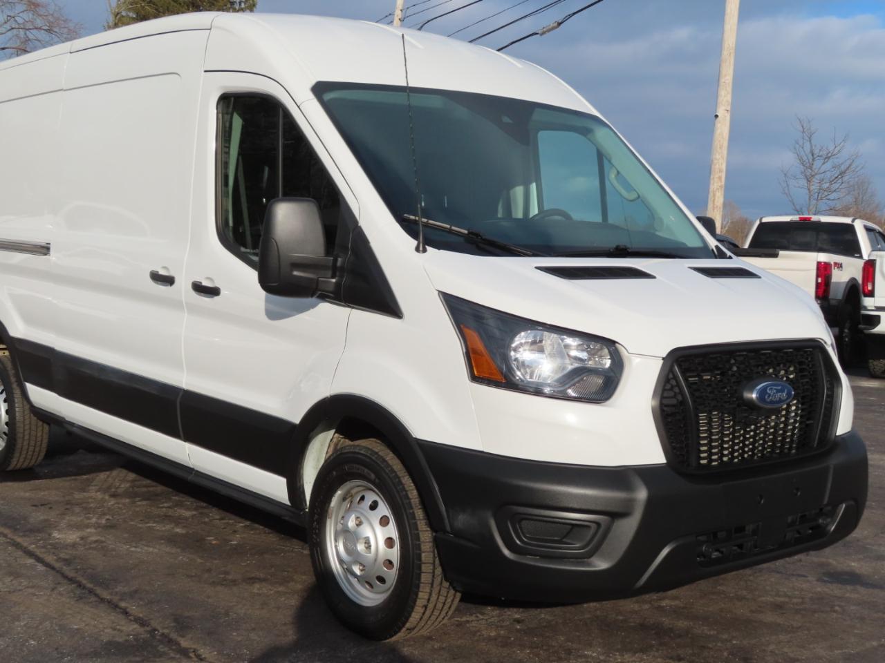 Ford Transit Cargo Van T-250 148" Med Rf 9070 GVWR AWD 2024