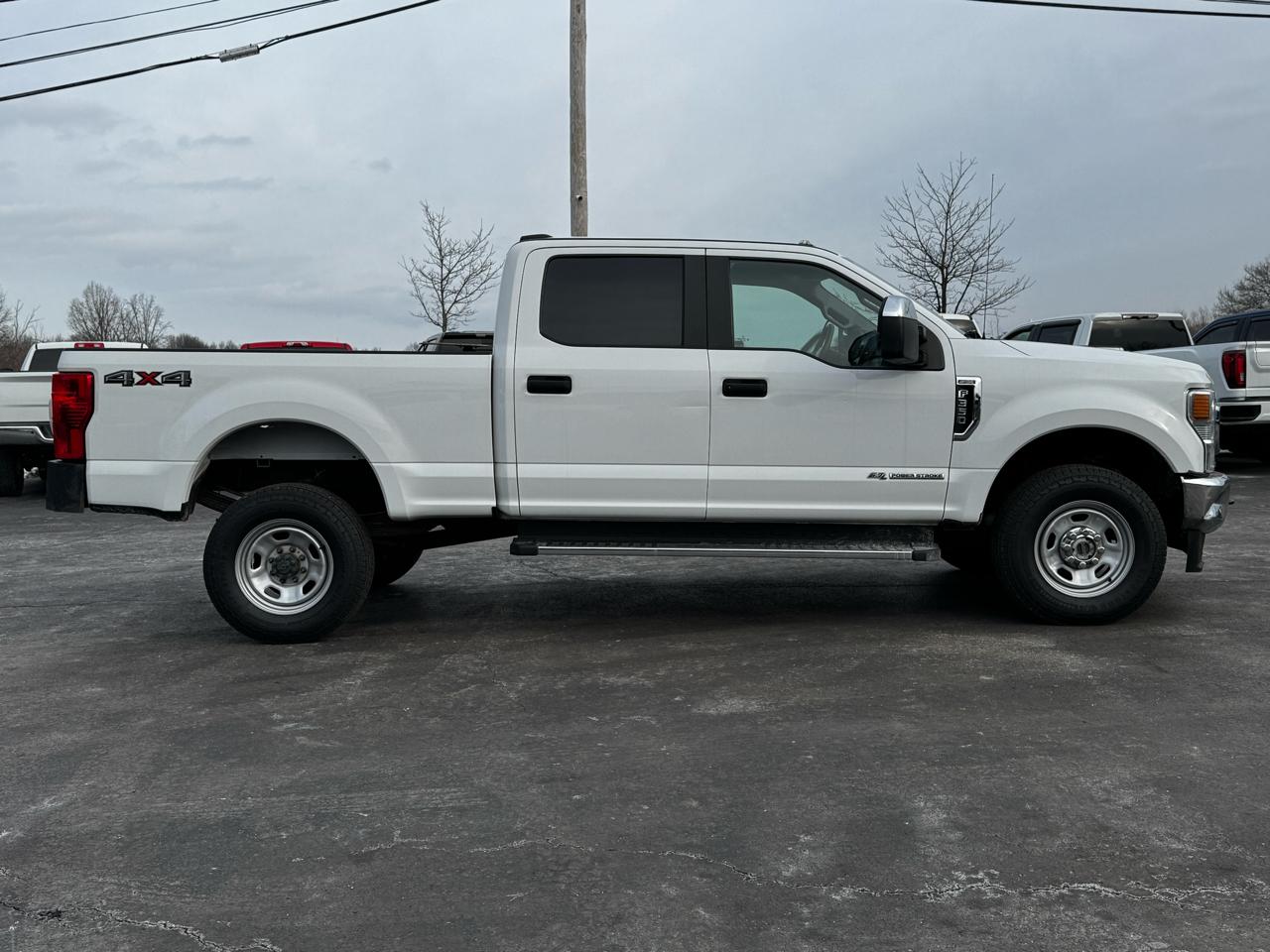 Ford Super Duty F-350 SRW XL 4WD Crew Cab 6.75' Box 2021