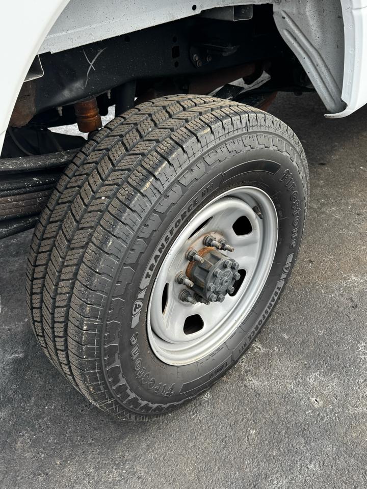 Ford Super Duty F-350 SRW XL 4WD Crew Cab 6.75' Box 2021