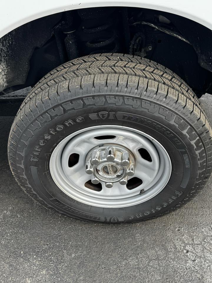 Ford Super Duty F-350 SRW XL 4WD Crew Cab 6.75' Box 2021