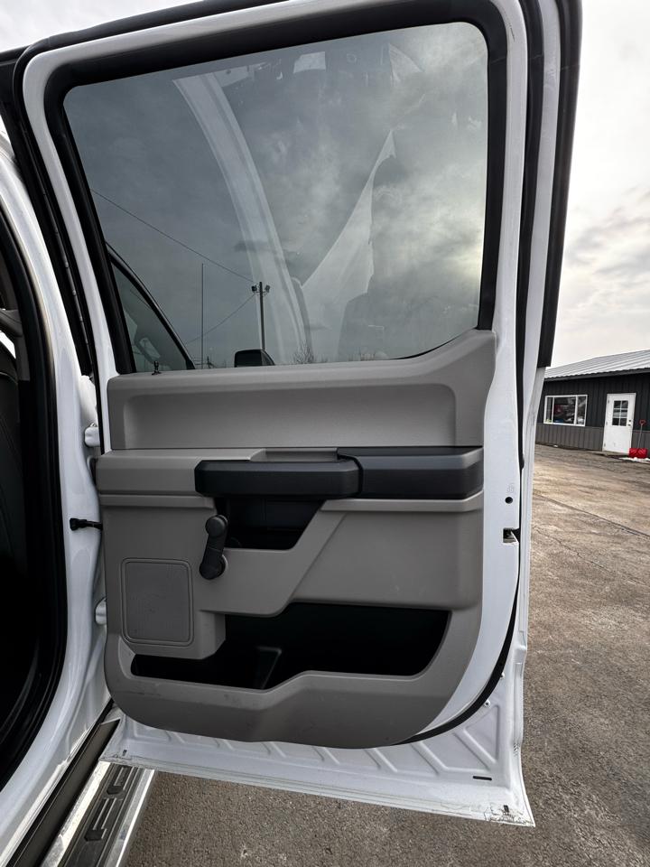 Ford Super Duty F-350 SRW XL 4WD Crew Cab 6.75' Box 2021