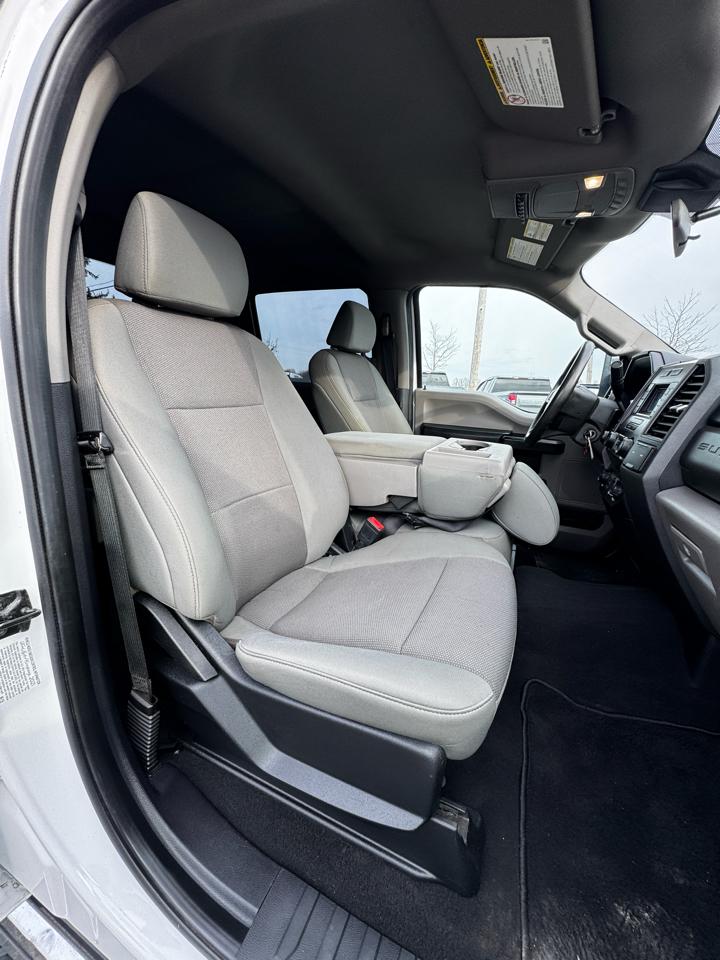 Ford Super Duty F-350 SRW XL 4WD Crew Cab 6.75' Box 2021