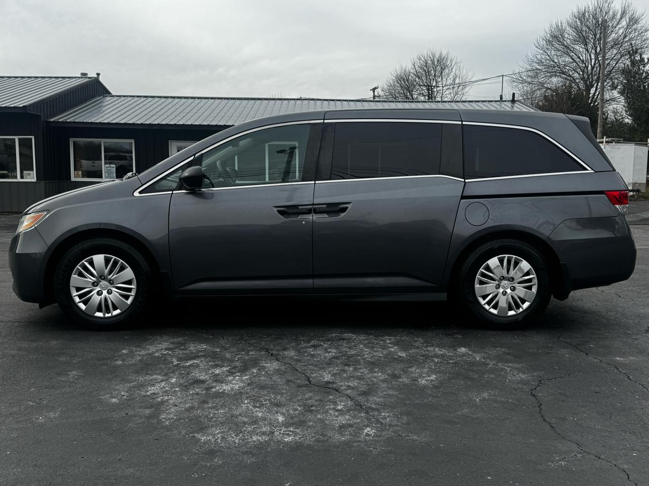 Honda Odyssey 5dr LX 2016