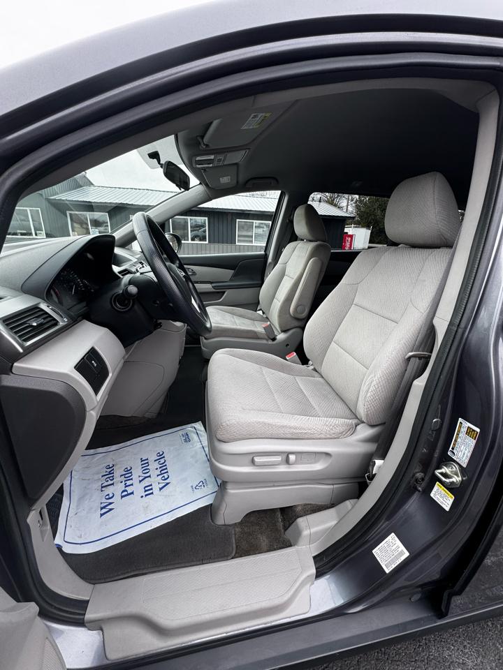 Honda Odyssey 5dr LX 2016