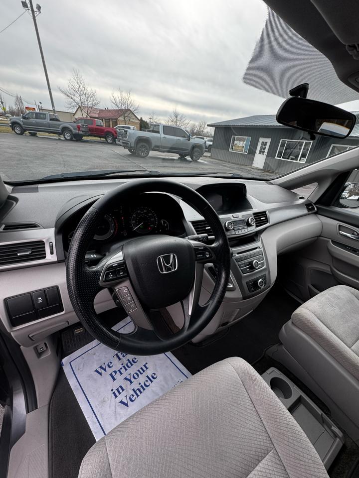 Honda Odyssey 5dr LX 2016