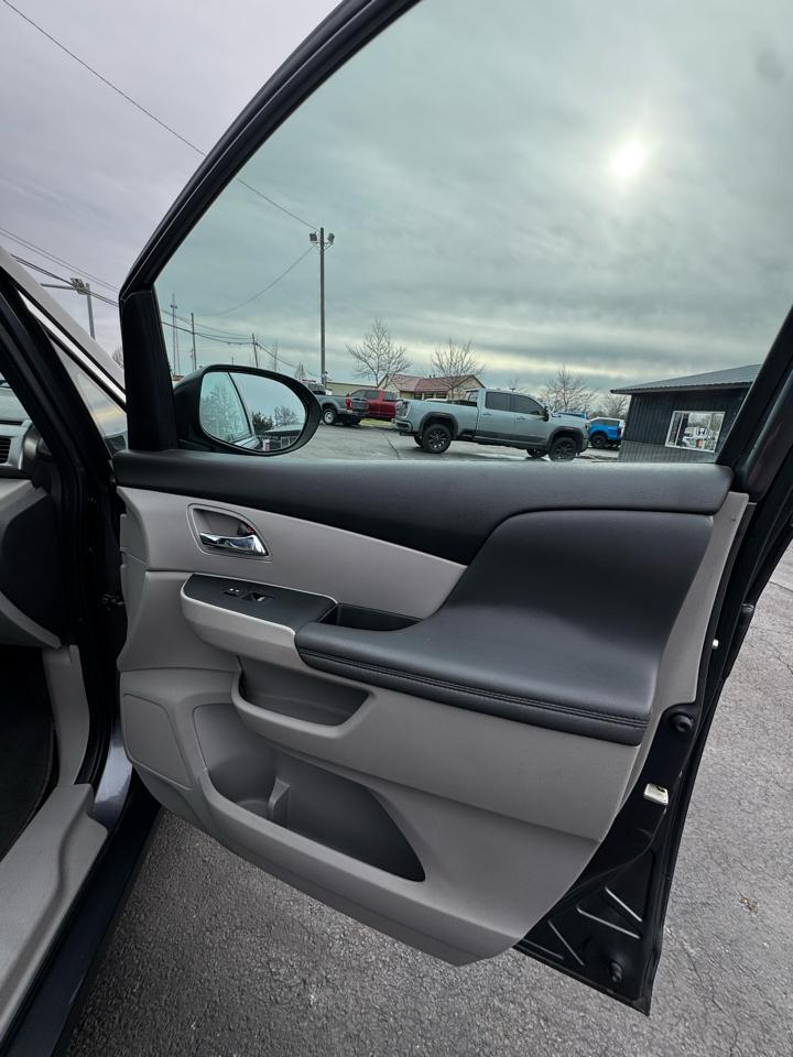 Honda Odyssey 5dr LX 2016